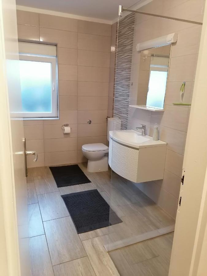 Apartman 2 Punta Pakoštane Екстериор снимка